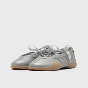 Adidas Taekwondo Mei Ballet Flats in Silver Metallic